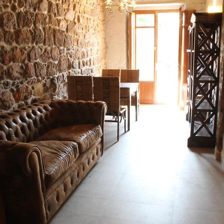 Apartamentos Rurales La Villa De Piedra Cartes Buitenkant foto